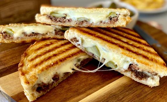 Tost - moor cafe